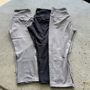 Reebok 3 pairs workout leggings Small